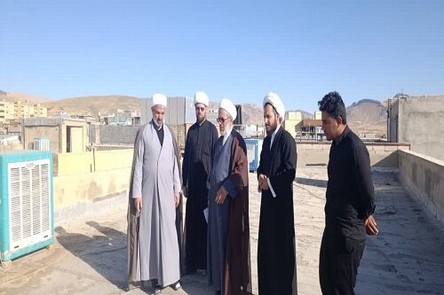 بازدید مدیر حوزه‌ علمیه کرمانشاه از مدرسه امام خمینی(ره) هرسین+ تصاویر