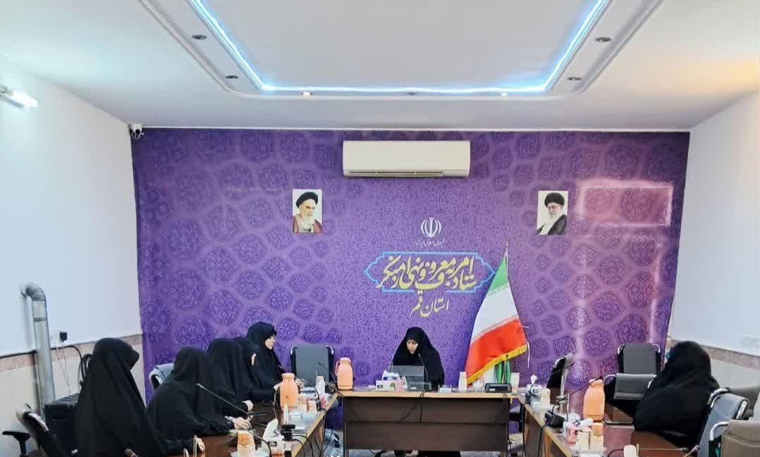 تشکیل سامانه رصد مردمی و برگزاری همایش «مضرات آرایش‌های نوپدید» در آموزش و پرورش