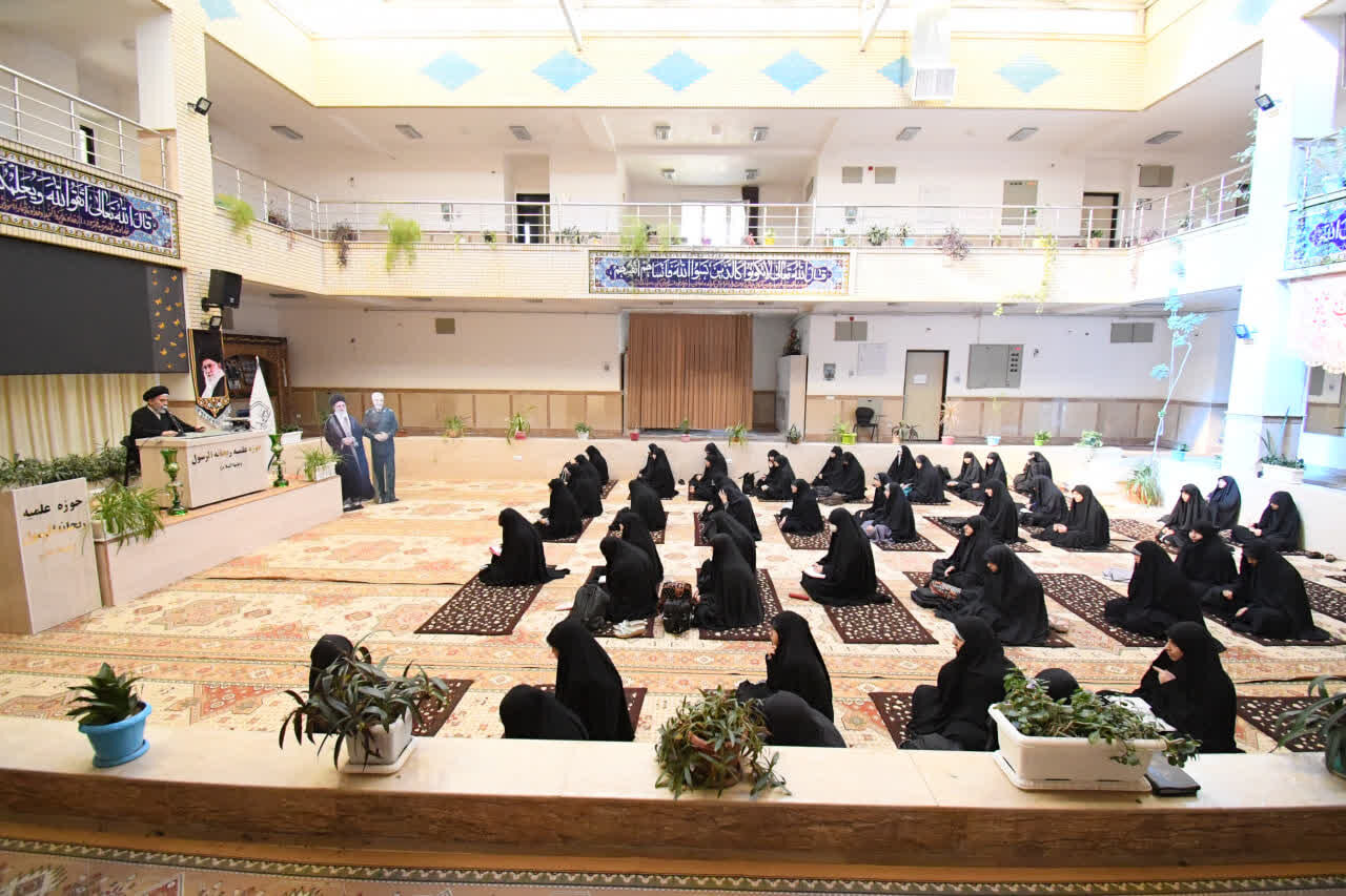 جلسه اخلاق طلاب مدرسه علمیه ریحانة الرسول ارومیه برگزار شد + عکس