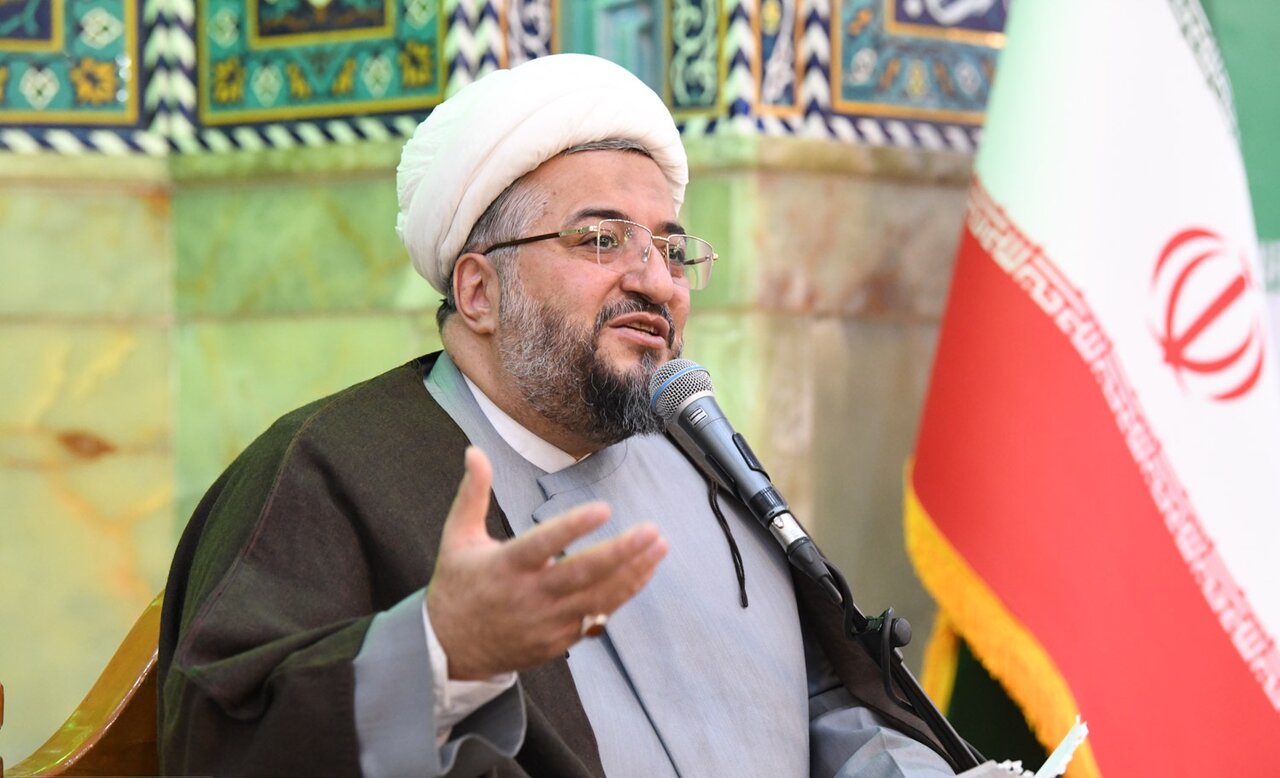 صبر فاطمی، آرامش و برکت را در زندگی به همراه می‌آورد