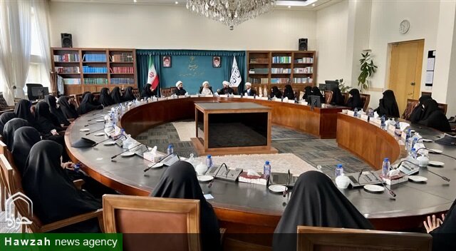 تأکید نخبگان حوزه خراسان بر ضرورت هم‌افزایی حوزه و آموزش‌وپرورش در ترویج فرهنگ عفاف و حجاب