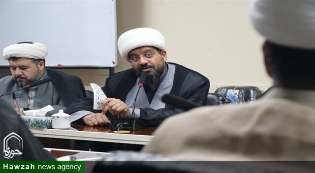 جهت‌دهی پایان‌نامه‌ها و رساله‌ها به نیازهای کاربردی، مطالبه رهبر انقلاب از حوزه است