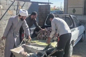 برپایی نمایشگاه تجسمی «روایت غربت در کوچه‌های مادری» در کرمانشاه+ تصاویر