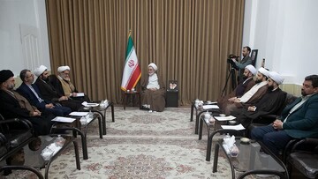 منبر و محراب همچنان مؤثرترین شیوه‌های تبلیغ دینی است