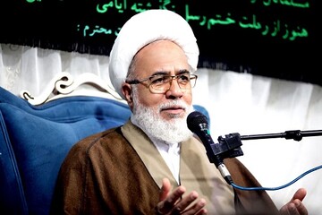 حضرت فاطمه زهرا(س) پرچمدار استقامت در تاریخ اسلام است