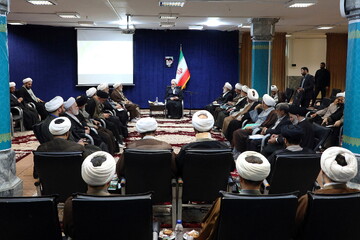 تصاویر/ جلسه شورای معاونین مرکز مدیریت حوزه‌های علمیه