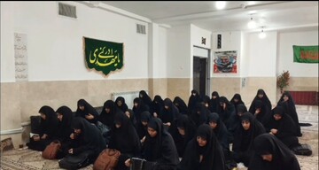 فیلم| برگزاری مراسم سوگواری شهادت حضرت زهرا(س) در مدرسه علمیه حضرت زهرا سنجان