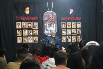 تصاویر/ هیئت هفتگی مدرسه علمیه صاحب الزمان(عج) مرند