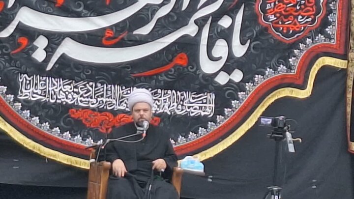 تصاویر/ مراسم سوگواری شهادت حضرت زهرا(س) با سخنرانی حجت الاسلام علی پتاه