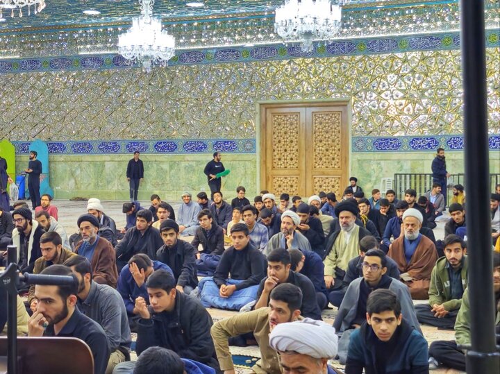 تصاویر/ «مهمانی ملکوت» ویژه برنامه سحرگاهی طلاب حوزه علمیه قم