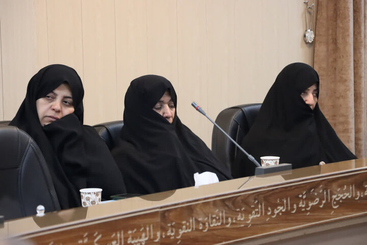 تصاویر/ اولین نشست ملی مسئولان قدمگاه‌ها و منزلگاه‌های رضوی