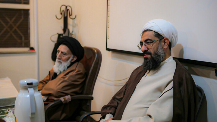 تصاویر/نشست بررسی راهکارهای توسعه منابع پایدار حوزه علمیه استان همدان