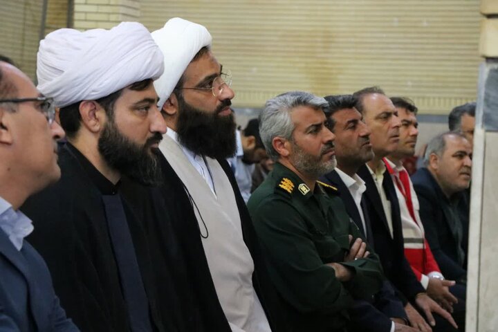 تصاویر/دیدار امام جمعه شهرستان دهلران با  مردم بخش زرین آباد