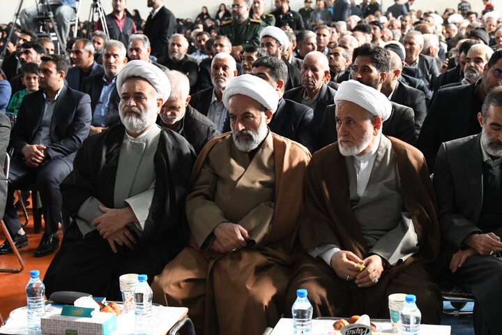 تصاویر/ یادواره ۱۶۷ شهید شهرستان باروق