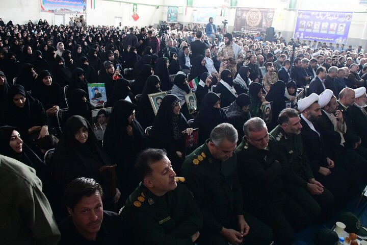 تصاویر/ یادواره ۱۶۷ شهید شهرستان باروق