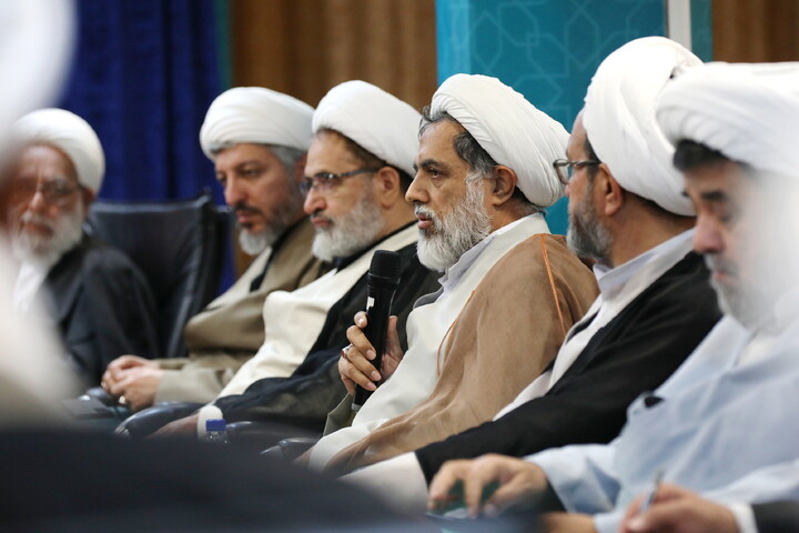 تصاویر/ جلسه شورای معاونین مرکز مدیریت حوزه‌های علمیه