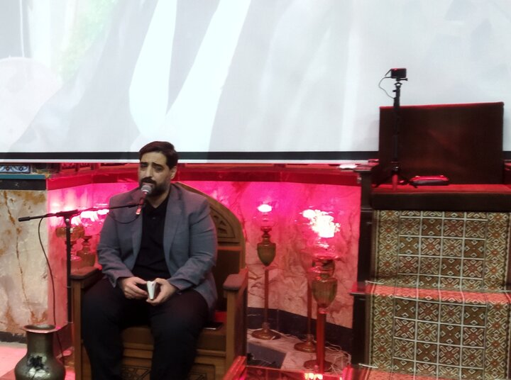 تصاویر/ روضه خوانی سیدمجید بنی فاطمه در مراسم ترحیم امام جماعت مسجد الصادق(ع)