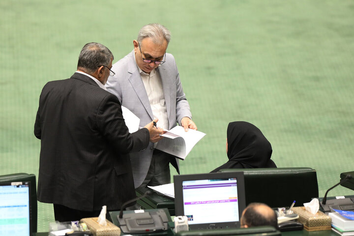 تصاویر/ نشست علنی یکشنبه ۱۸ آبان ماه مجلس شورای اسلامی