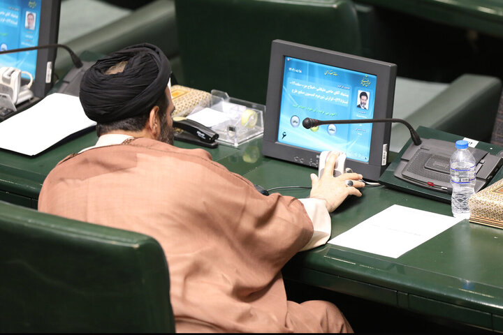 تصاویر/ نشست علنی یکشنبه ۱۸ آبان ماه مجلس شورای اسلامی