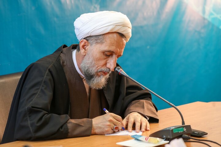 تصاویر / بازدید امام جمعه قزوین از اداره کل فرهنگ وارشاد اسلامی استان قزوین