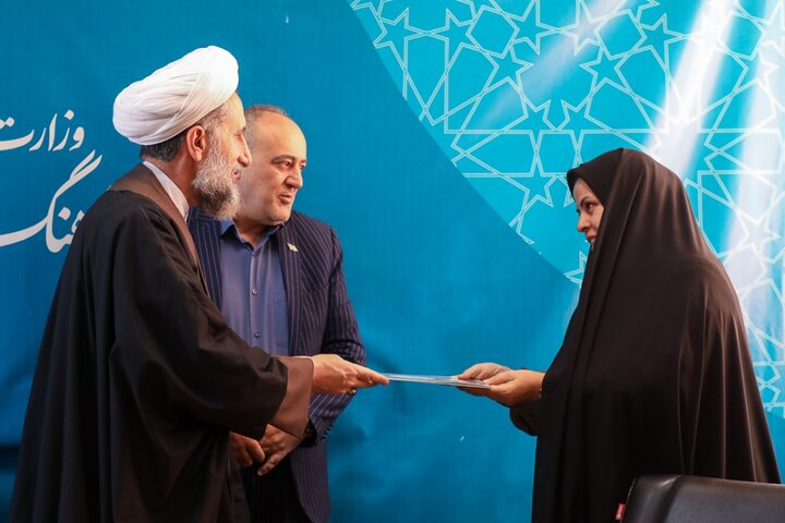 تصاویر / بازدید امام جمعه قزوین از اداره کل فرهنگ وارشاد اسلامی استان قزوین