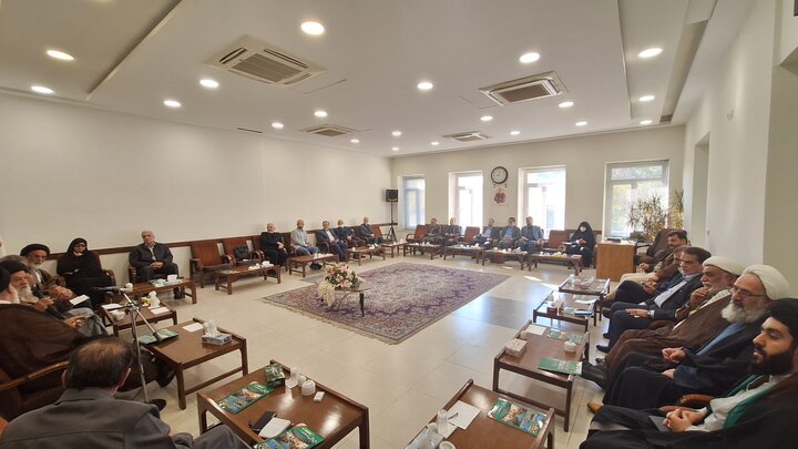 تصاویر/  نشست هم‌اندیشی شورای سادات استان تهران