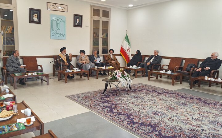 تصاویر/  نشست هم‌اندیشی شورای سادات استان تهران