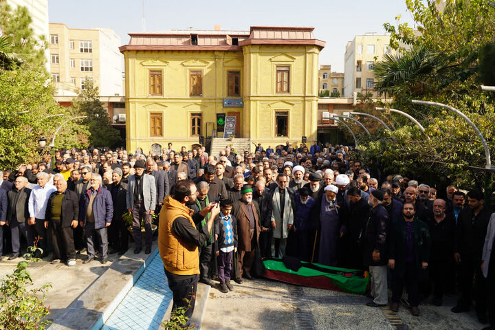 تصاویر/ تشییع پیکر پیرغلام حسینی، مرحوم سید محمد موسوی سجاسی