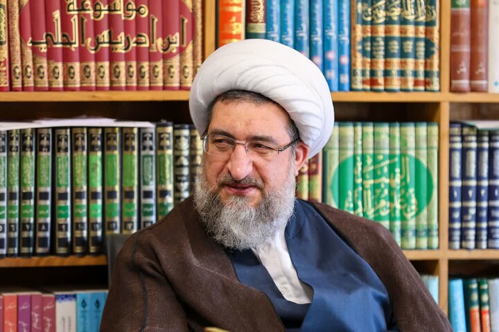 تصاویر |دیدار اعضای مؤسسه ادبی حکیم نظامی تبریز با امام جمعه تبریز