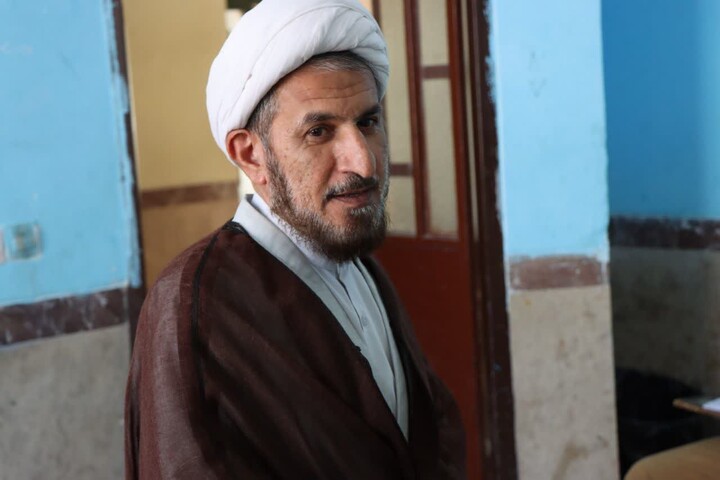 تصاویر/ دیدار صمیمی امام جمعه عالیشهر با دانش‌آموزان