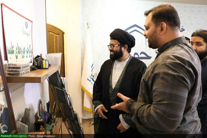 مدير "جامعة البتول" الهندية يزور "وكالة أنباء الحوزة"