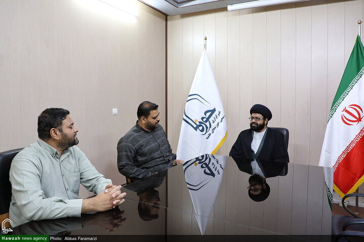 مدير "جامعة البتول" الهندية يزور "وكالة أنباء الحوزة"