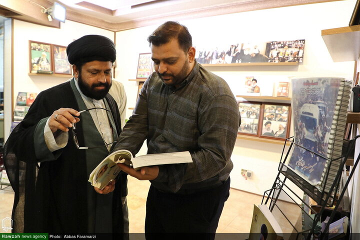 مدير "جامعة البتول" الهندية يزور "وكالة أنباء الحوزة"