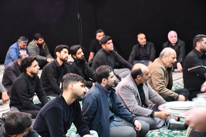 تصاویر/  مراسم عزاداری ایام فاطمیه در مسجد ملا احمد خوی