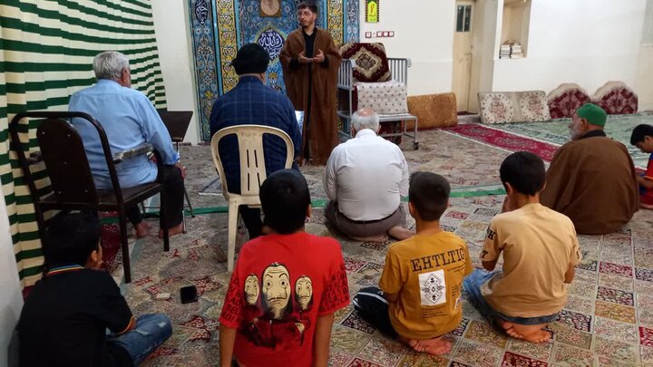 تصاویر/گزارش تصویری از فعالیت طلاب و روحانیون مدرسه علمیه ولی عصر(عج)‌اهواز در ایام فاطمیه