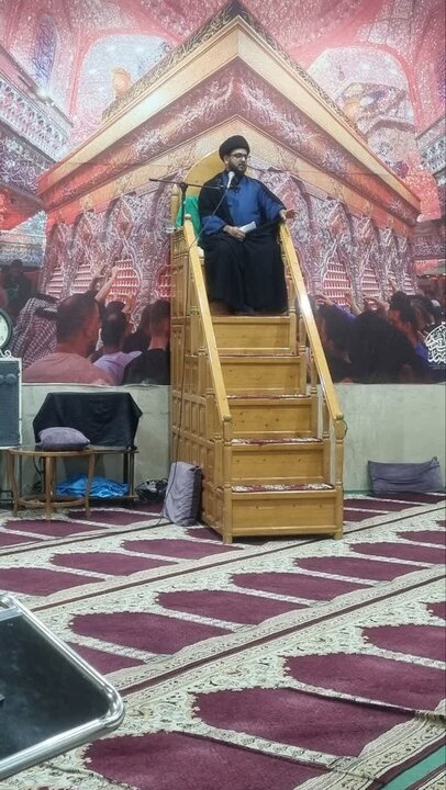 تصاویر/گزارش تصویری از فعالیت طلاب و روحانیون مدرسه علمیه ولی عصر(عج)‌اهواز در ایام فاطمیه