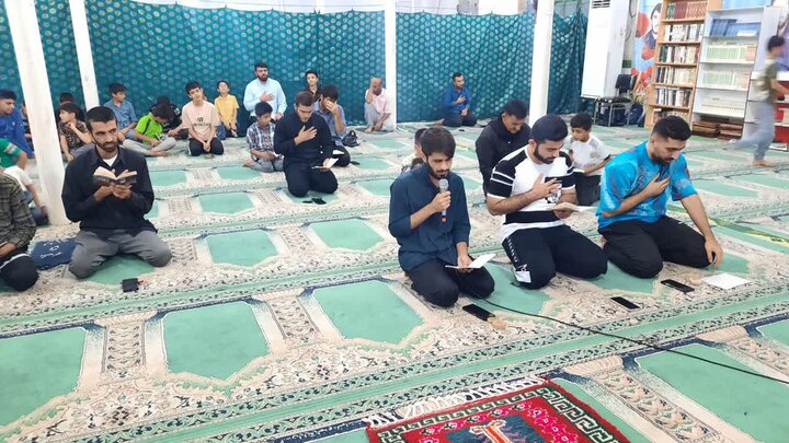 تصاویر/گزارش تصویری از فعالیت طلاب و روحانیون مدرسه علمیه ولی عصر(عج)‌اهواز در ایام فاطمیه