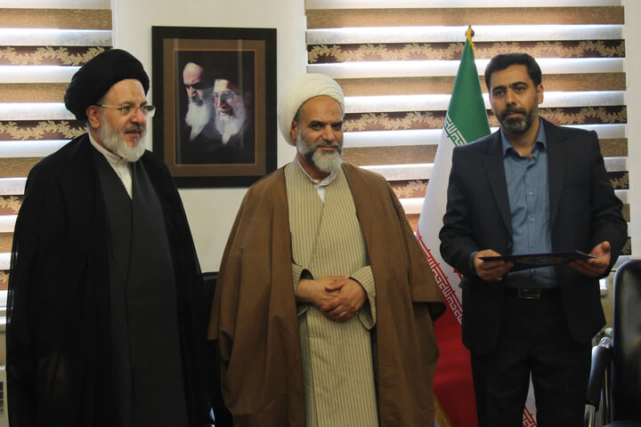 تصاویر / آیین تکریم و معارفه رئیس اداره اوقاف و امور خیریه شهرستان جلفا