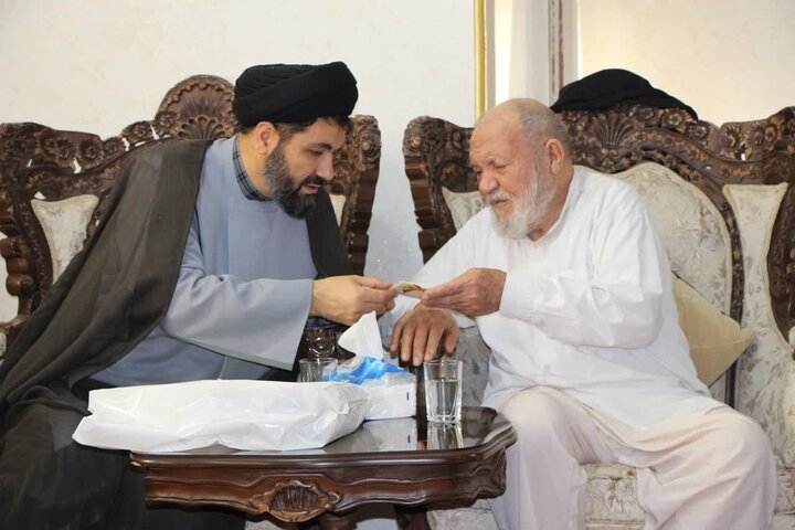 تصاویر/ عیادت و سرکشی مسئولین مرکز خدمات حوزه علمیه آذربایجان غربی از روحانیون معمر شهرستان خوی