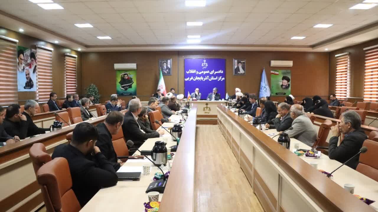 تأکید بر صیانت از عفت عمومی و تقویت امنیت اخلاقی در آذربایجان غربی