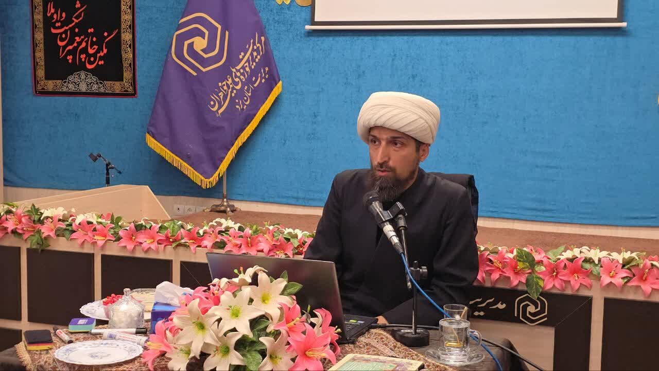 فیلم | ضرورت برگزاری دوره تربیت مربی معارف فاطمی در یزد