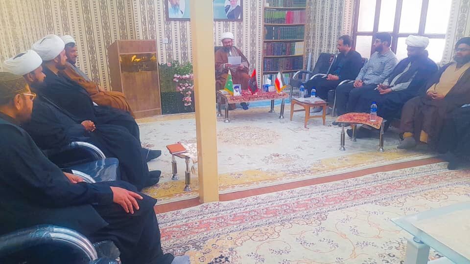 قم المقدسہ کے ایس ایس پی برائے امورِ مہاجرین کا دفترِ قائدِ ملت جعفریہ کا دورہ؛ طلاب و زائرین کے مسائل کے حل کی یقین دہانی