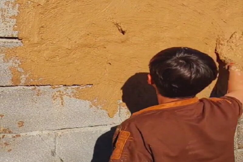 برپایی نمایشگاه تجسمی «روایت غربت در کوچههای مادری» در کرمانشاه+ تصاویر