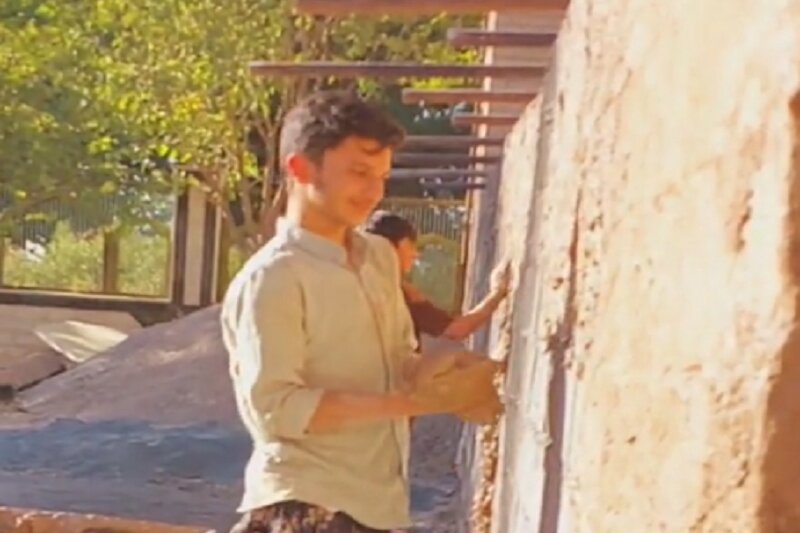 برپایی نمایشگاه تجسمی «روایت غربت در کوچه‌های مادری» در کرمانشاه+ تصاویر