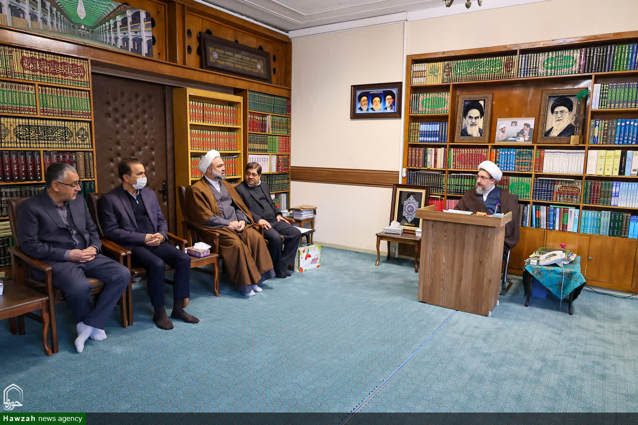دانشگاه باید در خدمت حل مسائل واقعی کشور باشد