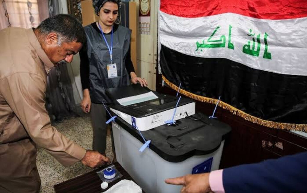 इराक में विशेष वर्गों के लिए मतदान शुरू
