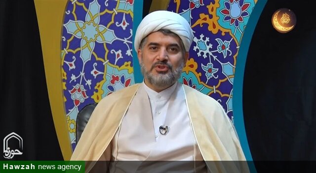 استحکام خانواده در گرو مراقبت از قلب و کنترل نفس است