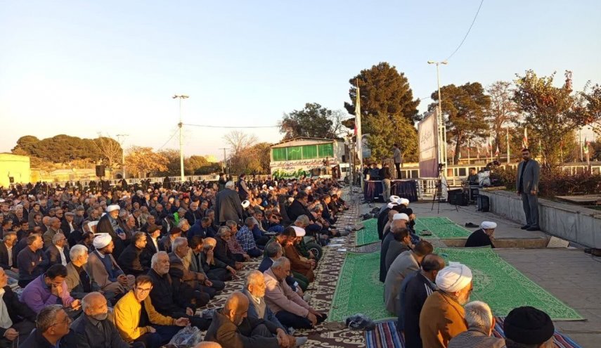 إقامة صلاة الاستسقاء في العديد من المحافظات الايرانية