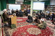 फ़ोटो / हौज़ा ए इस्लामिया के संबंध में सर्वोच्च नेता के घोषणापत्र को लागू करने के लिए क़ुम में तीसरा व्याख्यात्मक सत्र आयोजित किया गया