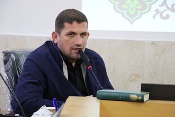 شعرای جوان طلبه در حوزه تکنیک شعر کوشا باشند